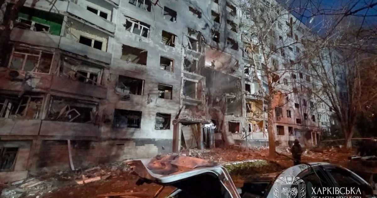 Зруйновані поверхи та 22 постраждалих: наслідки удару по будинку в Харкові