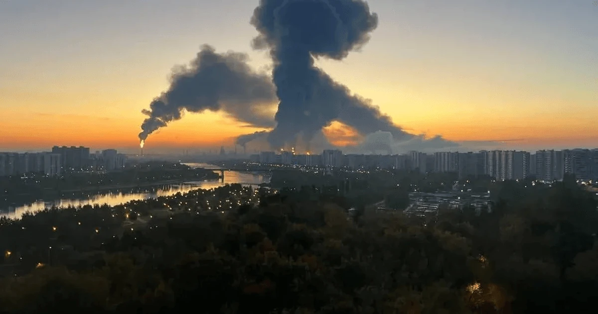 Хто відповідає за Московський НПЗ і хто підтвердив наслідки удару